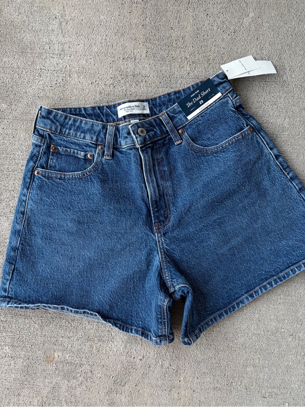 Abercrombie and Fitch high rise the dad short denim jean shorts NWT 29/8